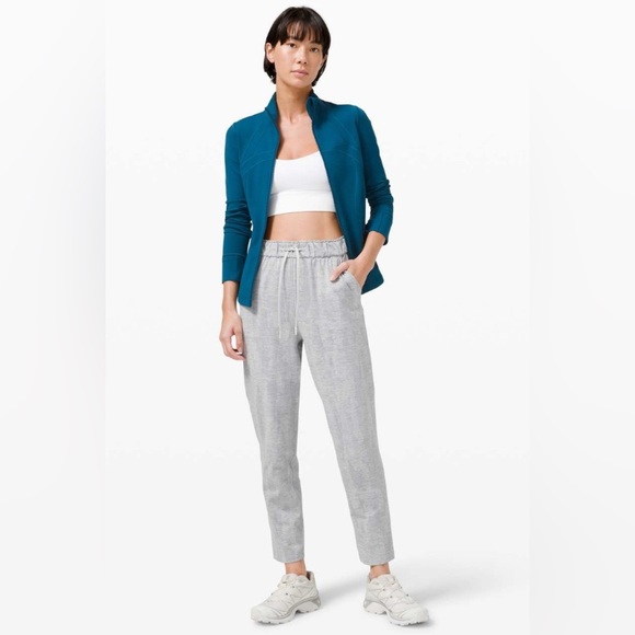 LULULEMON Keep Moving Pant 7/8 High-Rise in Jacquard Silver Drop Vapor Size 10 - Picture 1 of 8